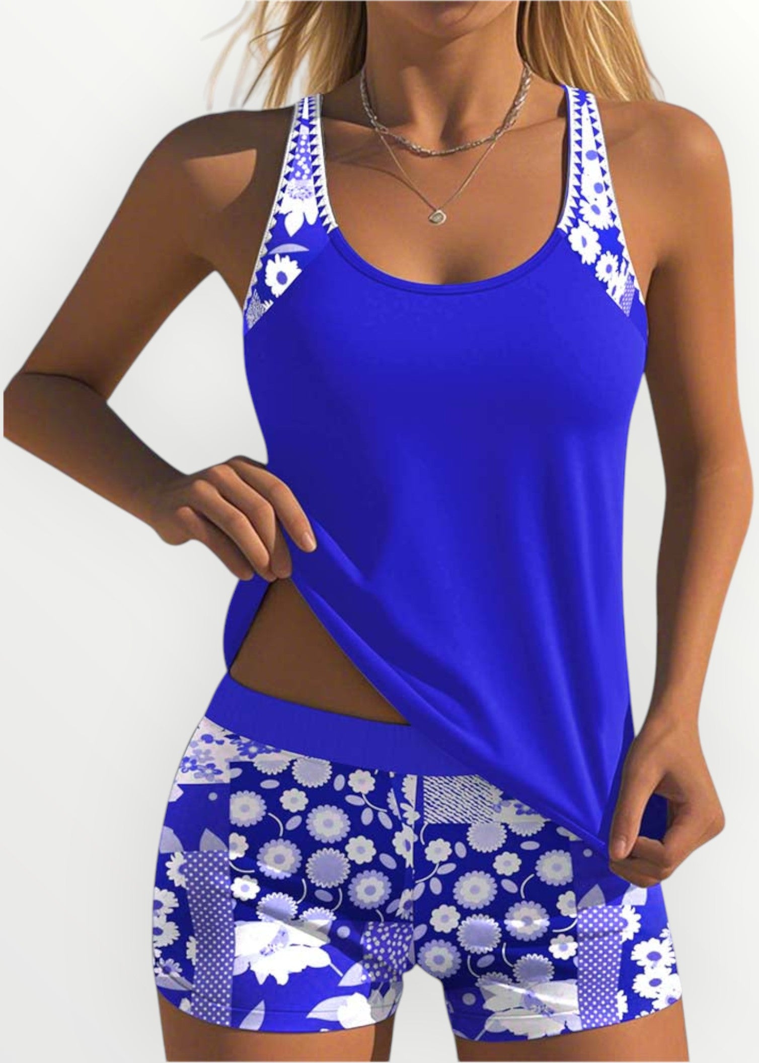 Malibu – Floral Two-Piece Beach Set