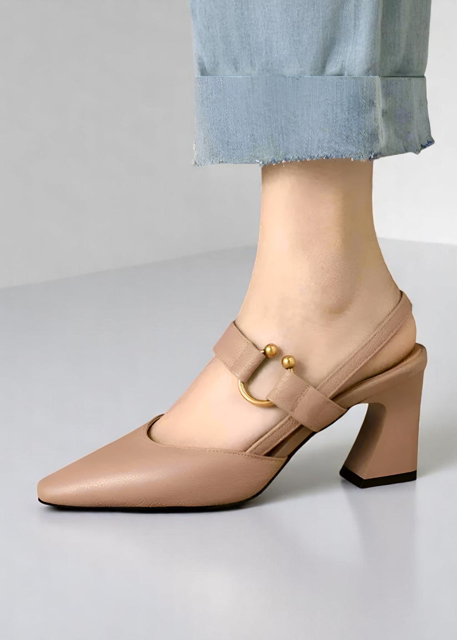 Clara Slingback Heels – Elegant & Timeless
