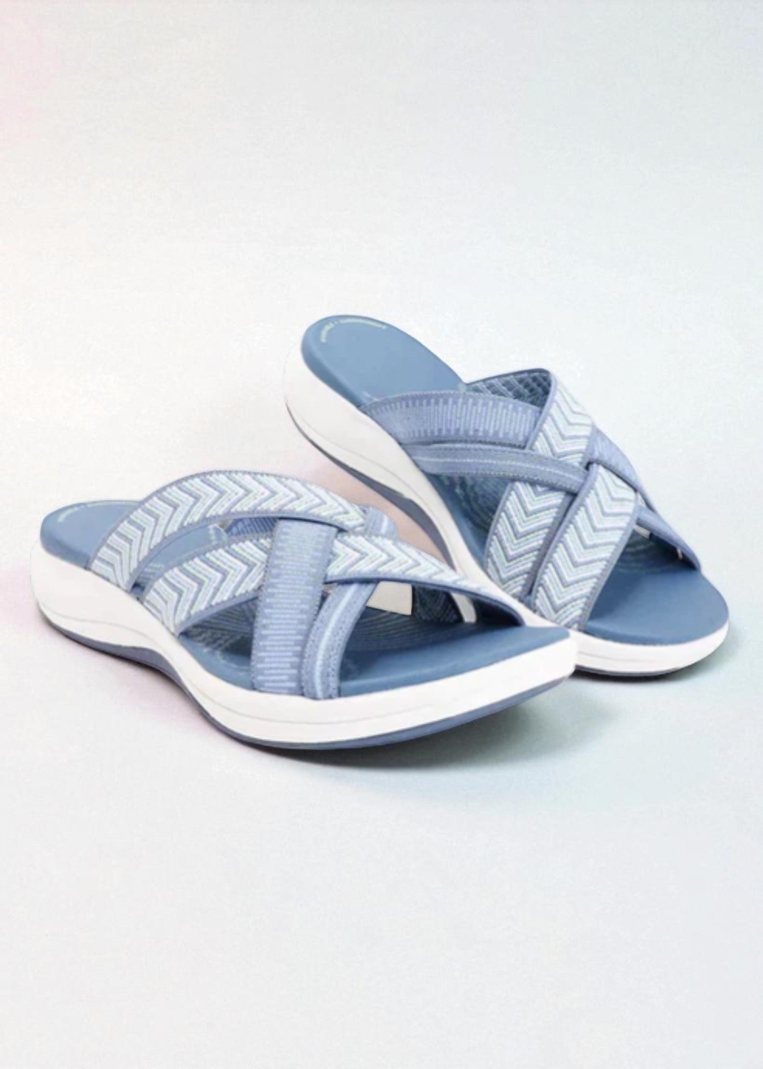 Nele – Comfortable Slip-On Sandals with Stretch Straps