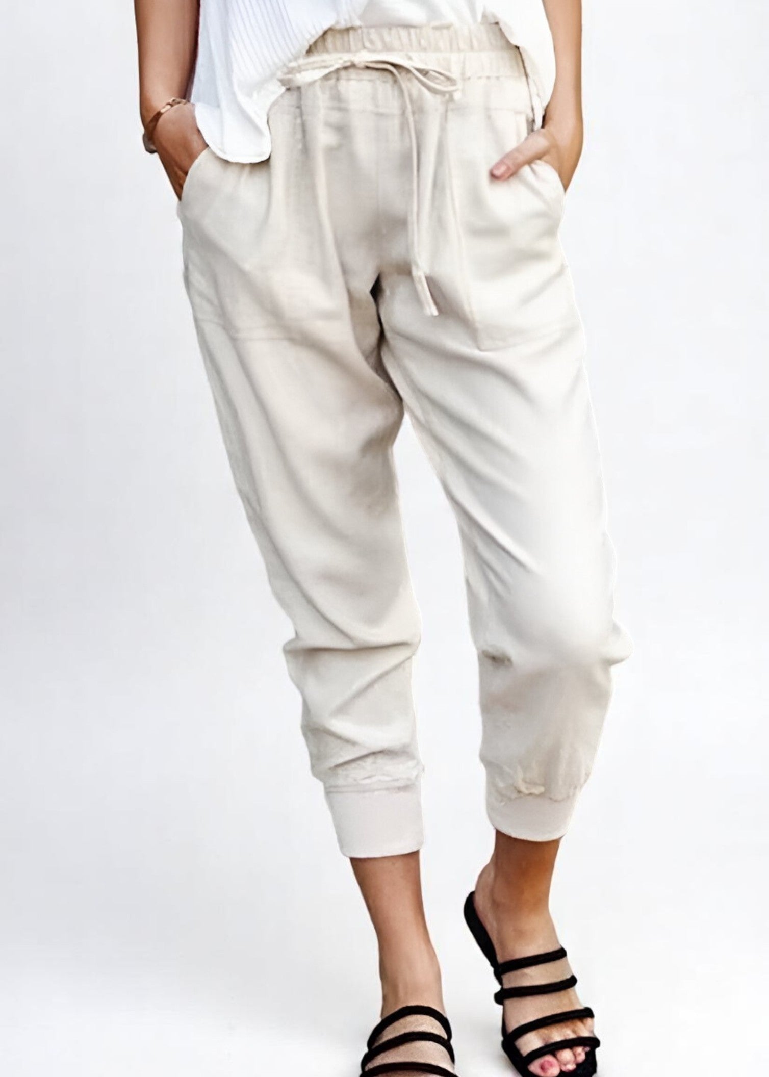 Liva Leisure Trousers – Natural. Comfortable. Flexible.