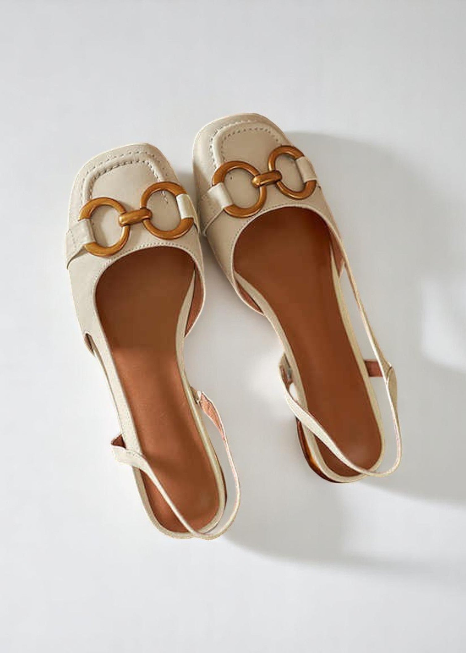 Velina Slingback Loafer – Classic Meets Statement