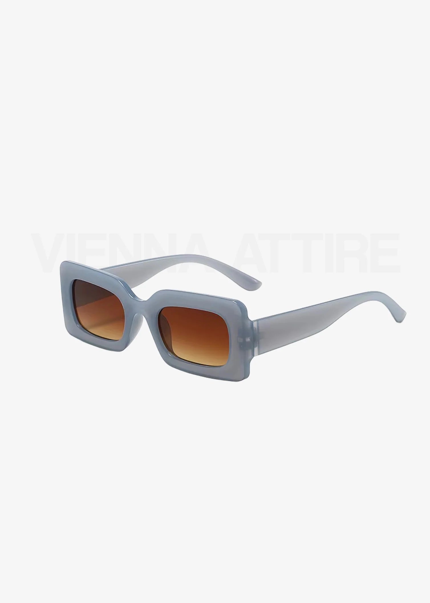 Lea Noir – Geometric Statement Sunglasses