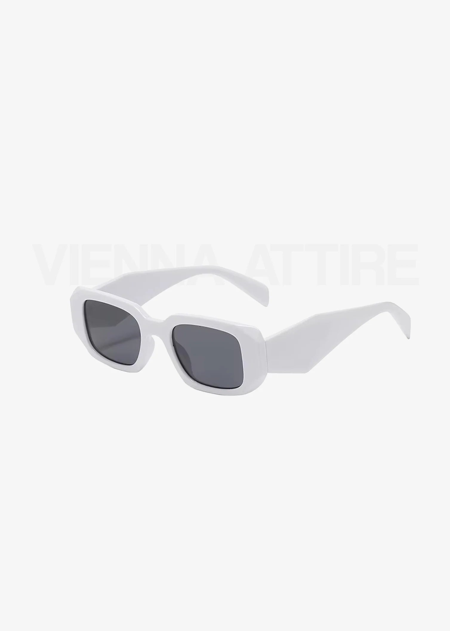 Shadow Edge – Rectangular Oversized Sunglasses
