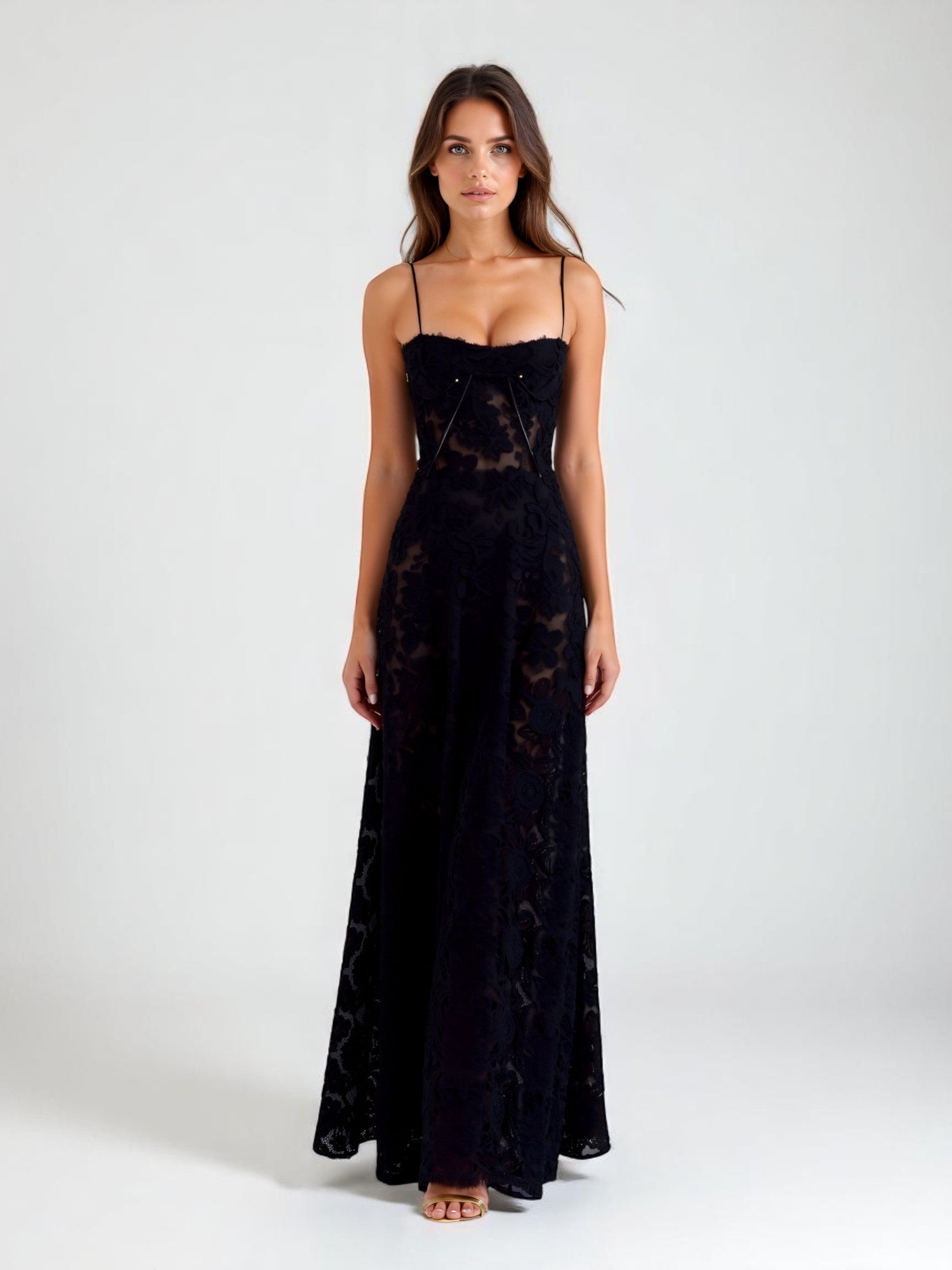 Lina – Delicate Maxi Dress with Floral Structure and Spaghetti Straps