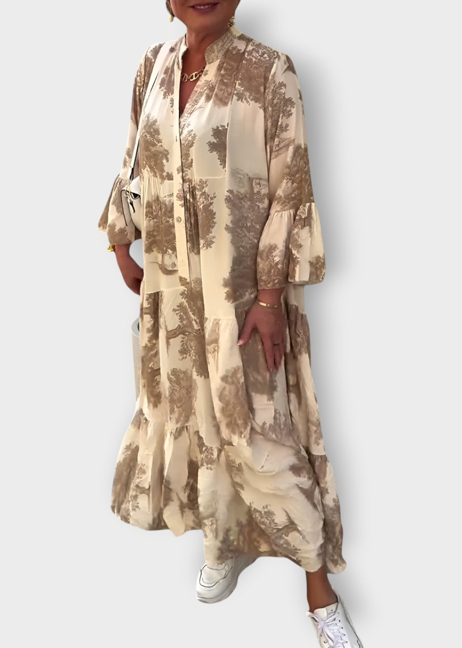 Mirella – Flowing Maxi Dress in Blue Watercolour Print