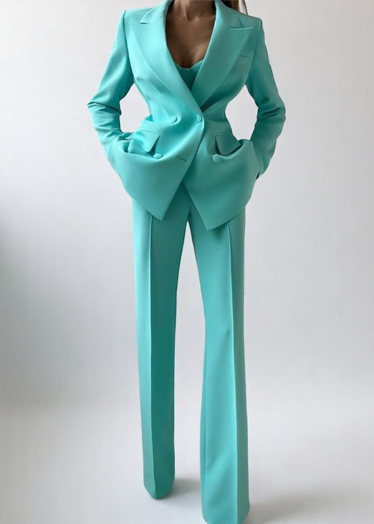 Amara Power Set – Three-Piece Set with Corset & Blazer