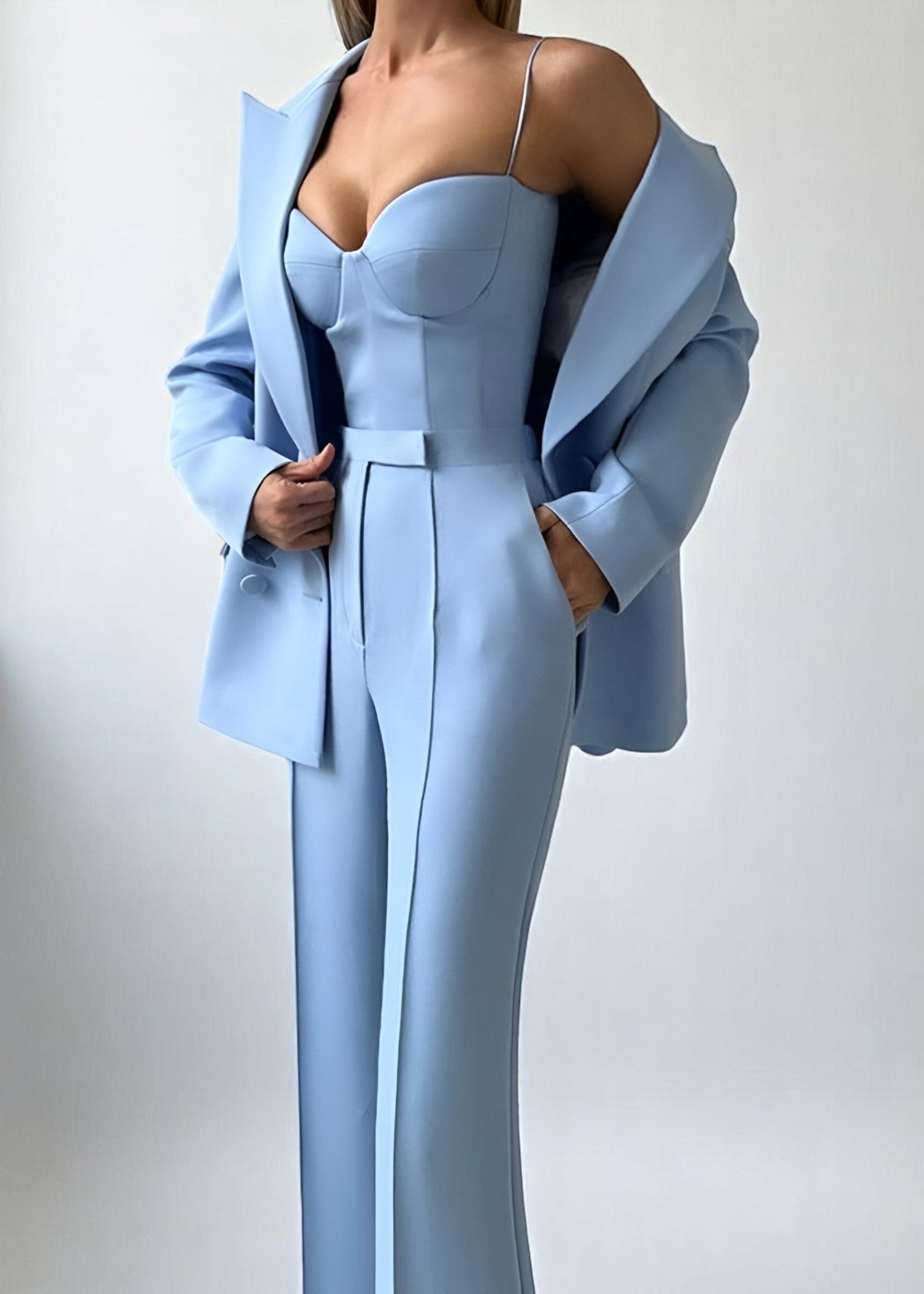 Amara Power Set – Three-Piece Set with Corset & Blazer