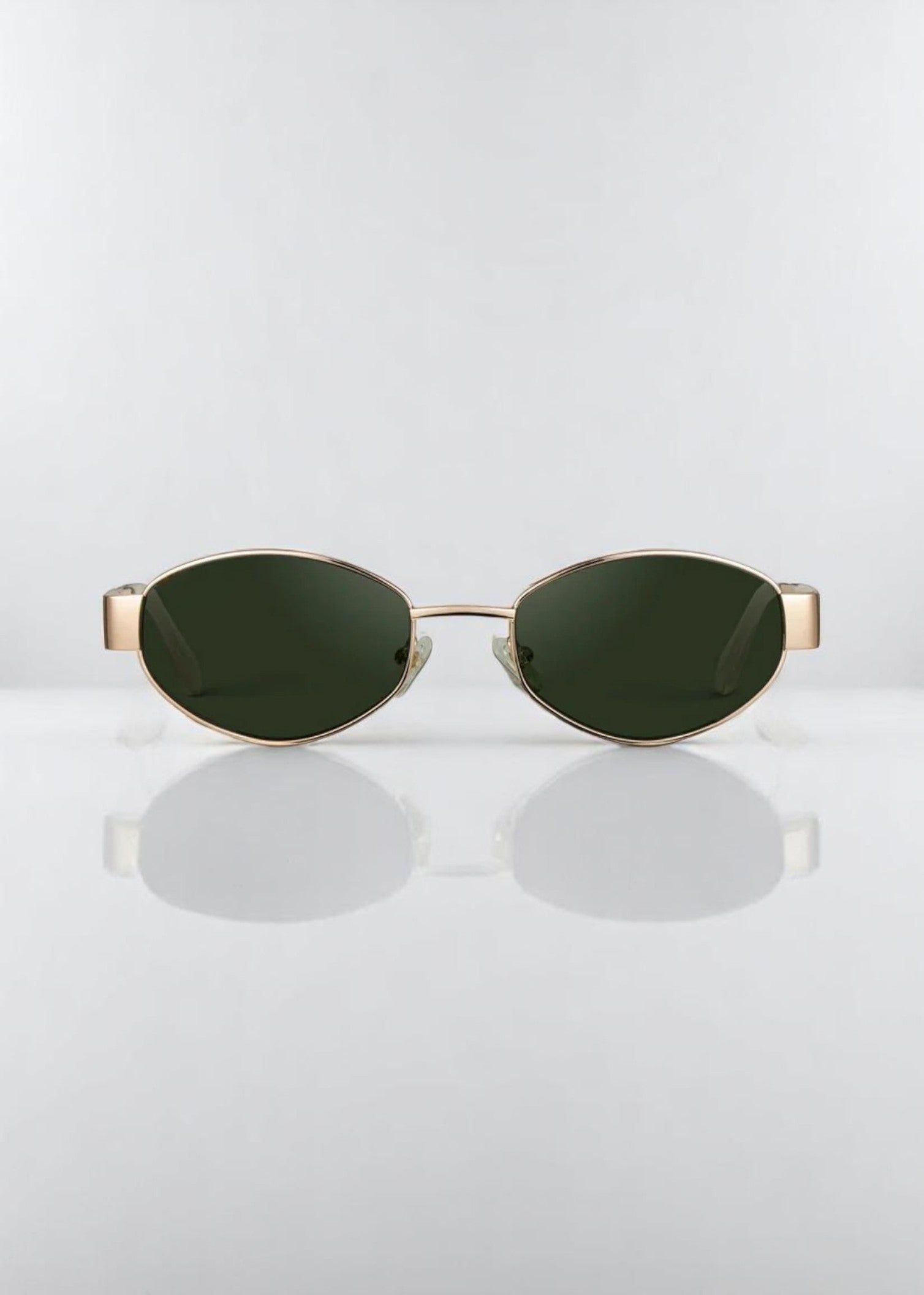 Eternal Elegance – Oval Sunglasses in Vintage Style