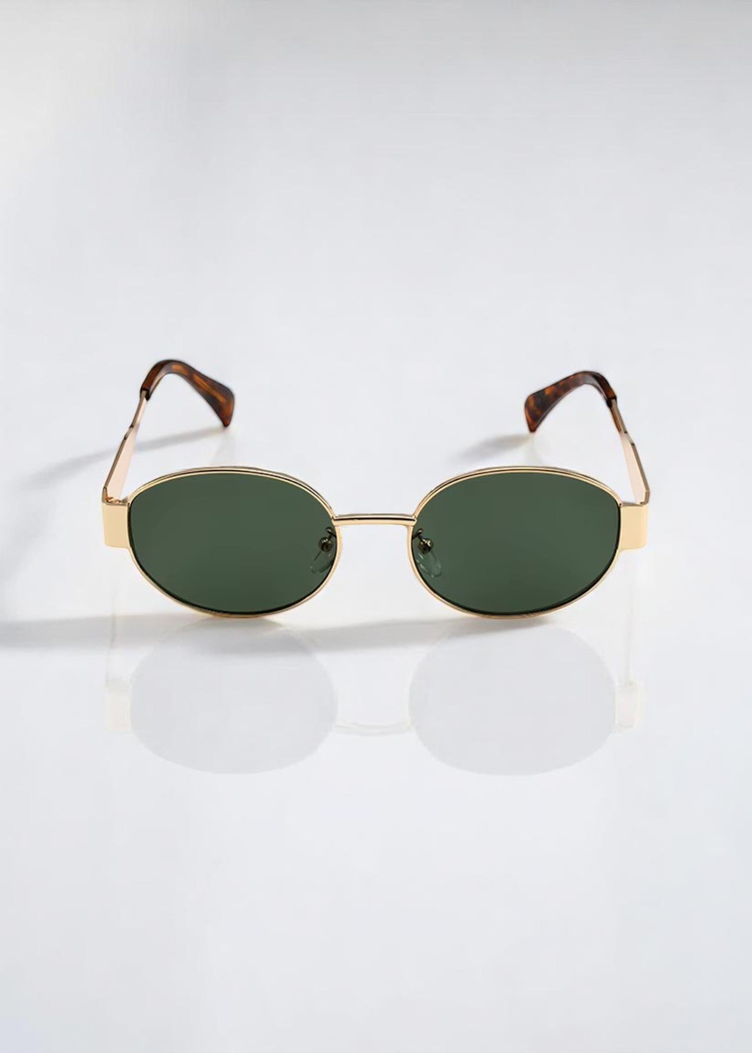 Neo Blaze – Y2K Sunglasses in Sport Style